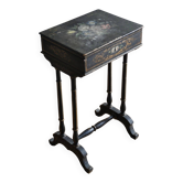 Petite table travailleuse / boîte à ouvrage Napoléon III en bois noirci peint – 19e siècle