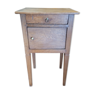 Table de chevet en chêne