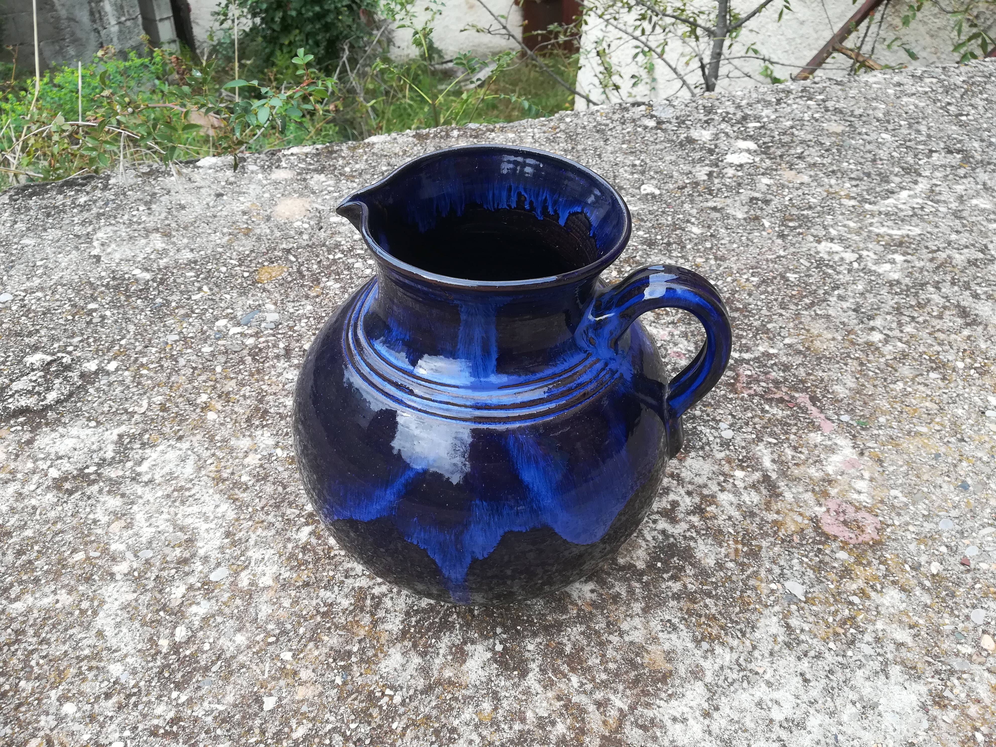 Pitcher in ceramic blue 5-litre varnished