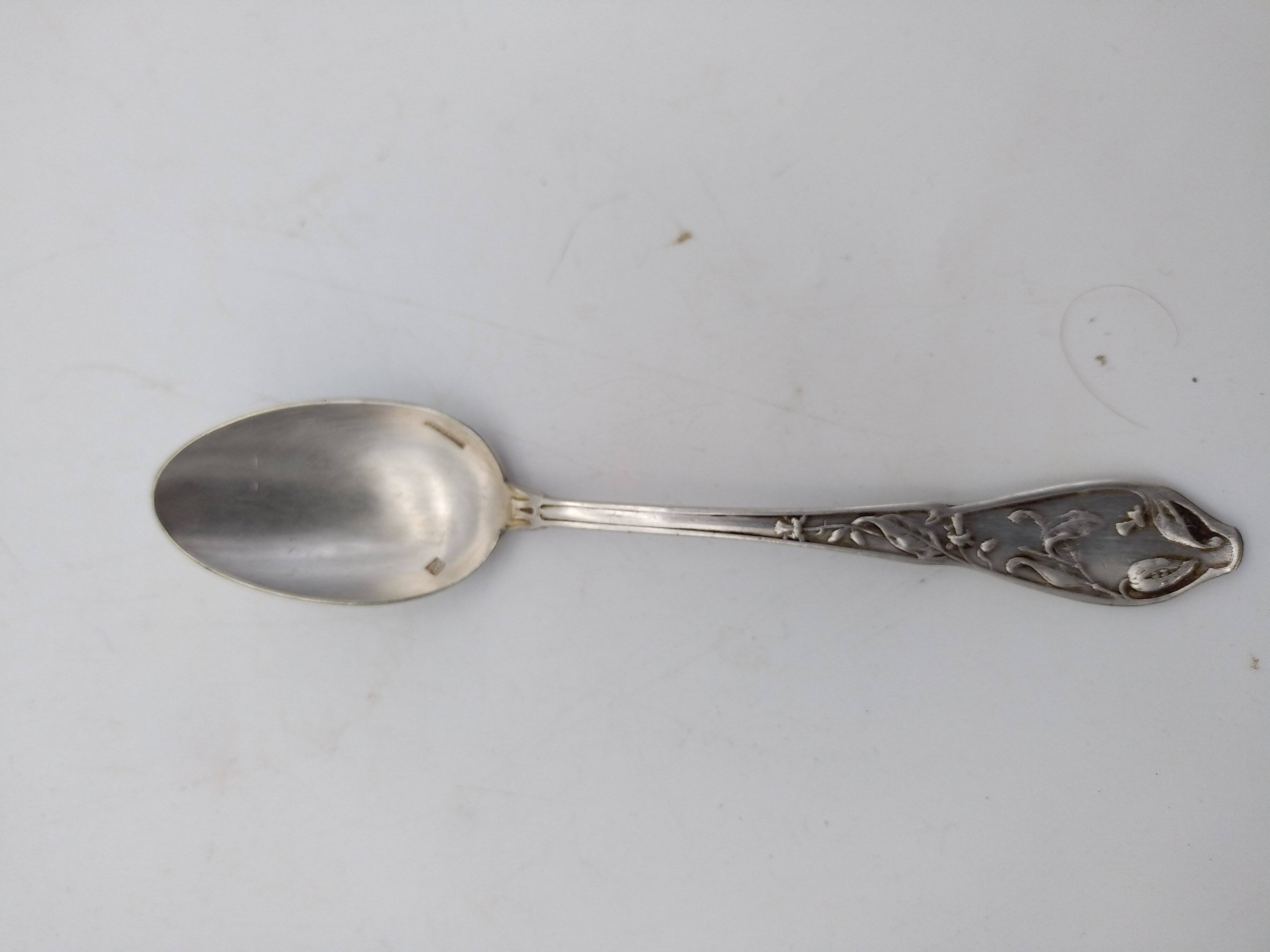 12 teaspoons/moka. 6 Boulenger and 6 laurel marking.