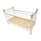 Lit bébé en fer forgé