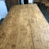 Farm table