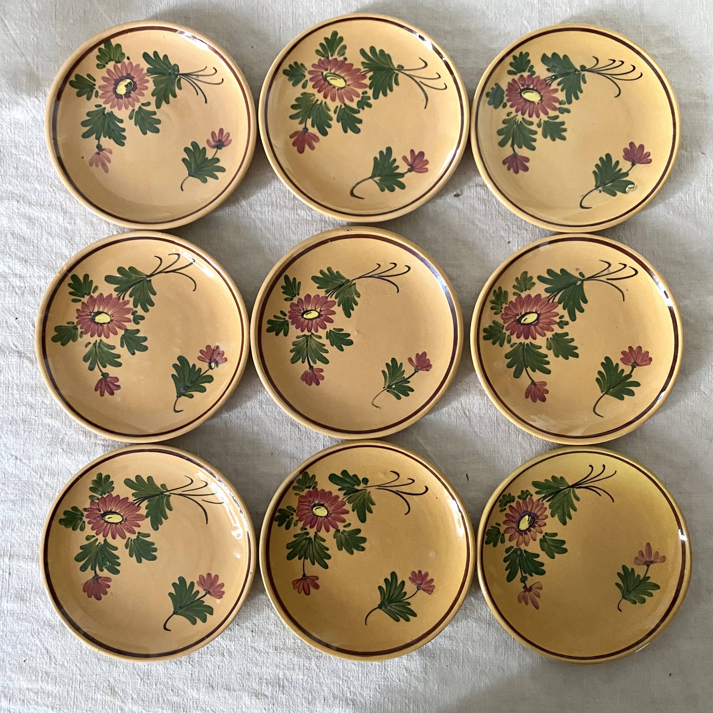 Flower earthenware dessert plates