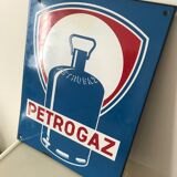 Petrogaz enamelled plate