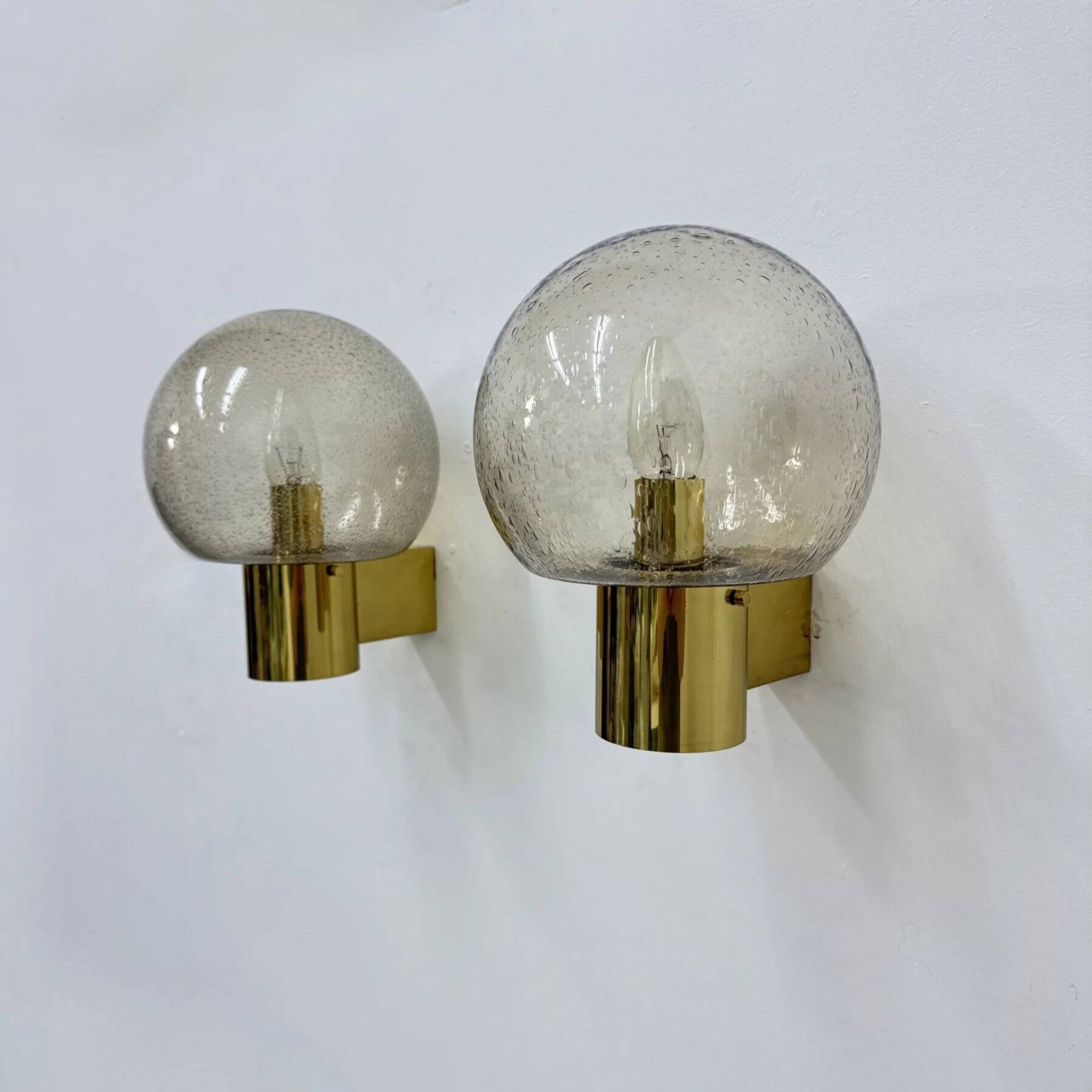 Mid-century Limburg Glashütte wall light brass with smoked bubble glass, 1970s