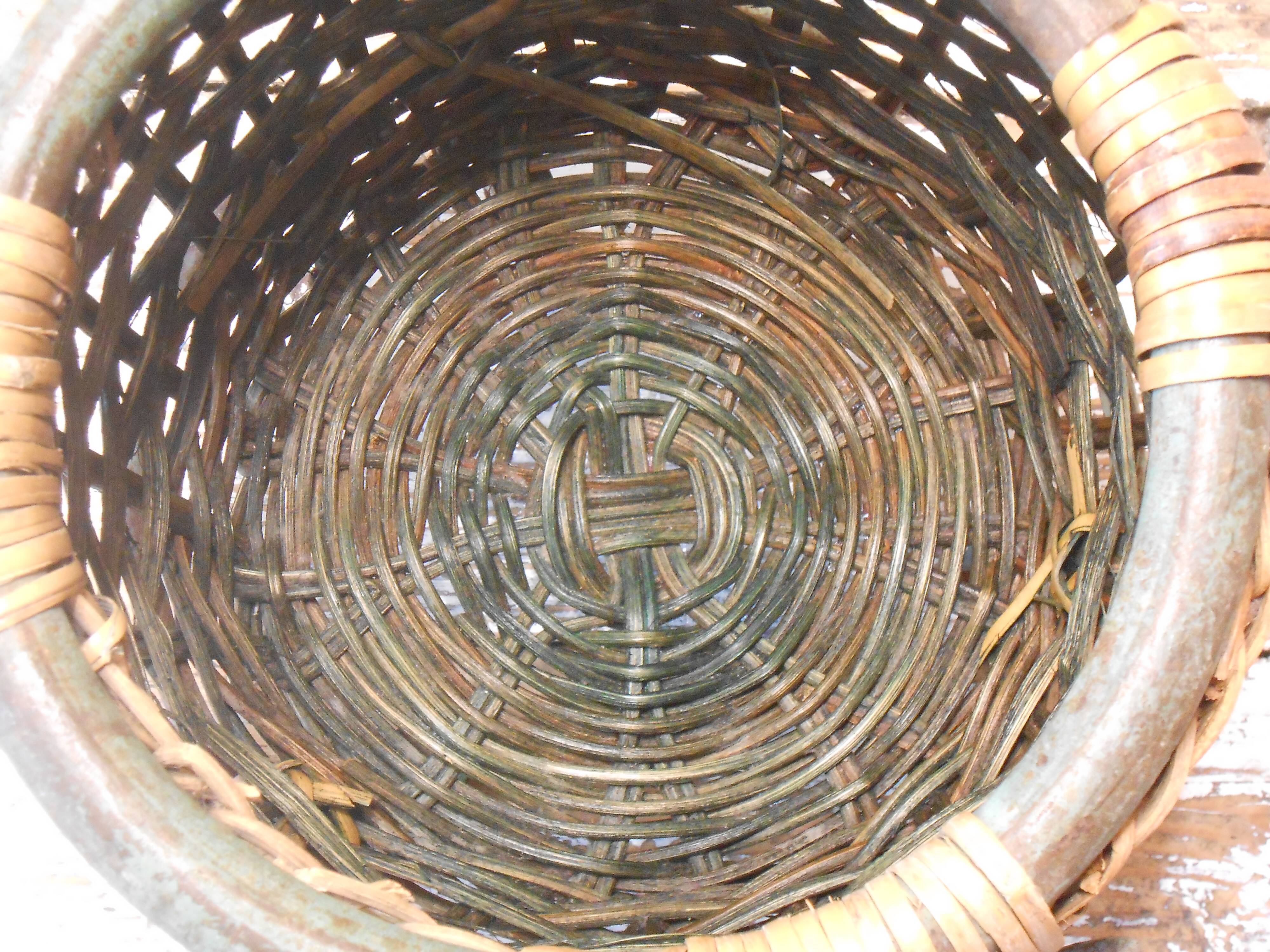 Wicker and metal planter