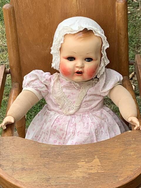 Poupon, collectible doll, Raynal, circa 1948, old and collector's