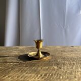 Small golden hand candlestick with a round loop handle D8 H6.5