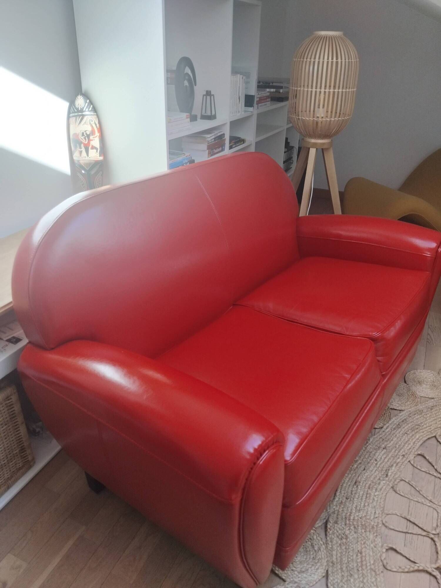 Red 2-seater Club Sofa in coated leather – Maison Pavane