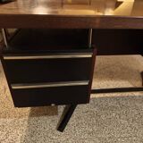 desk "Sistema" designed by Daciano da Costa