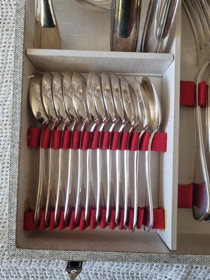 Household Ravinet D'Enfert