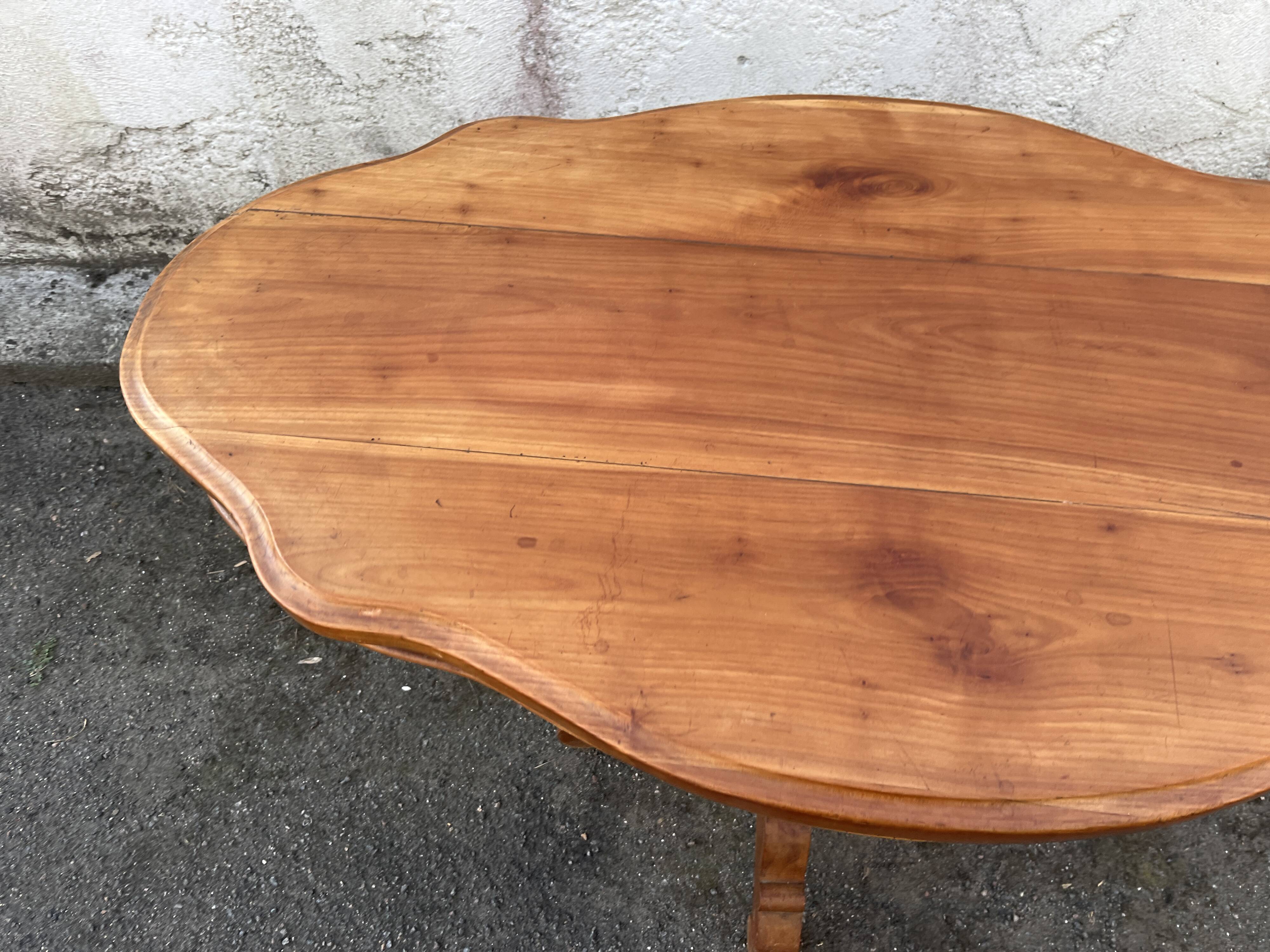 Small solid wood violin table – Napoleon III style