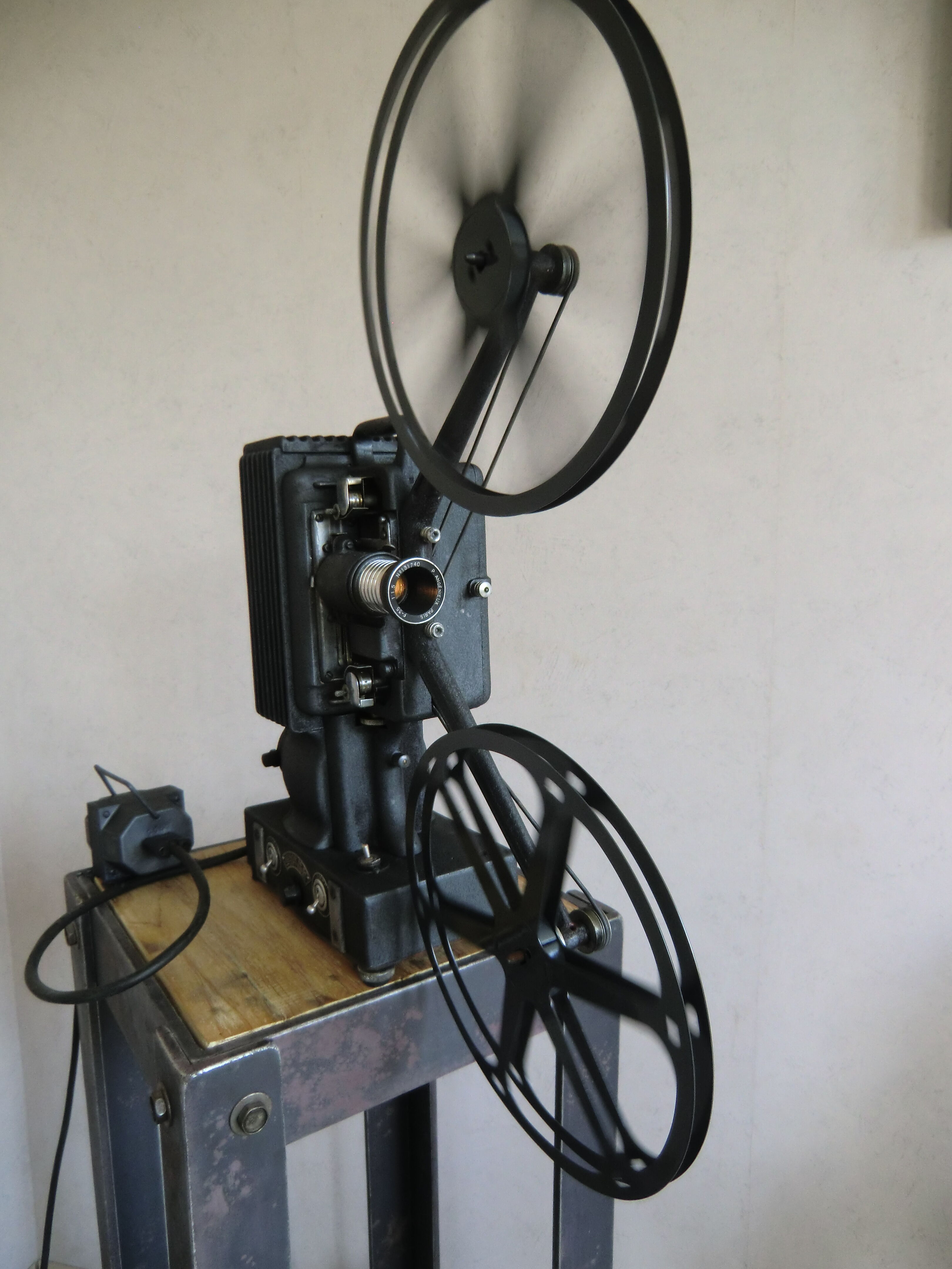 50s cinema projector ercsam