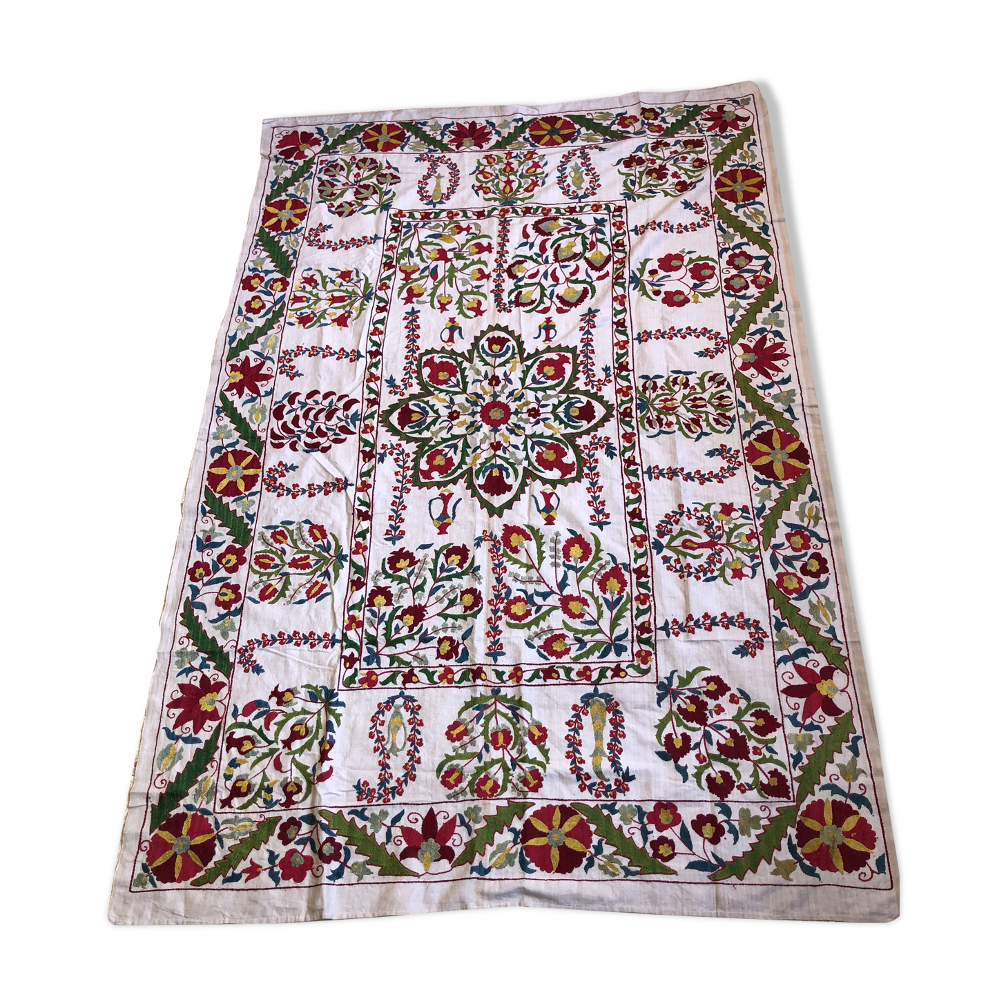 Suzani silk carpet 115x173cm