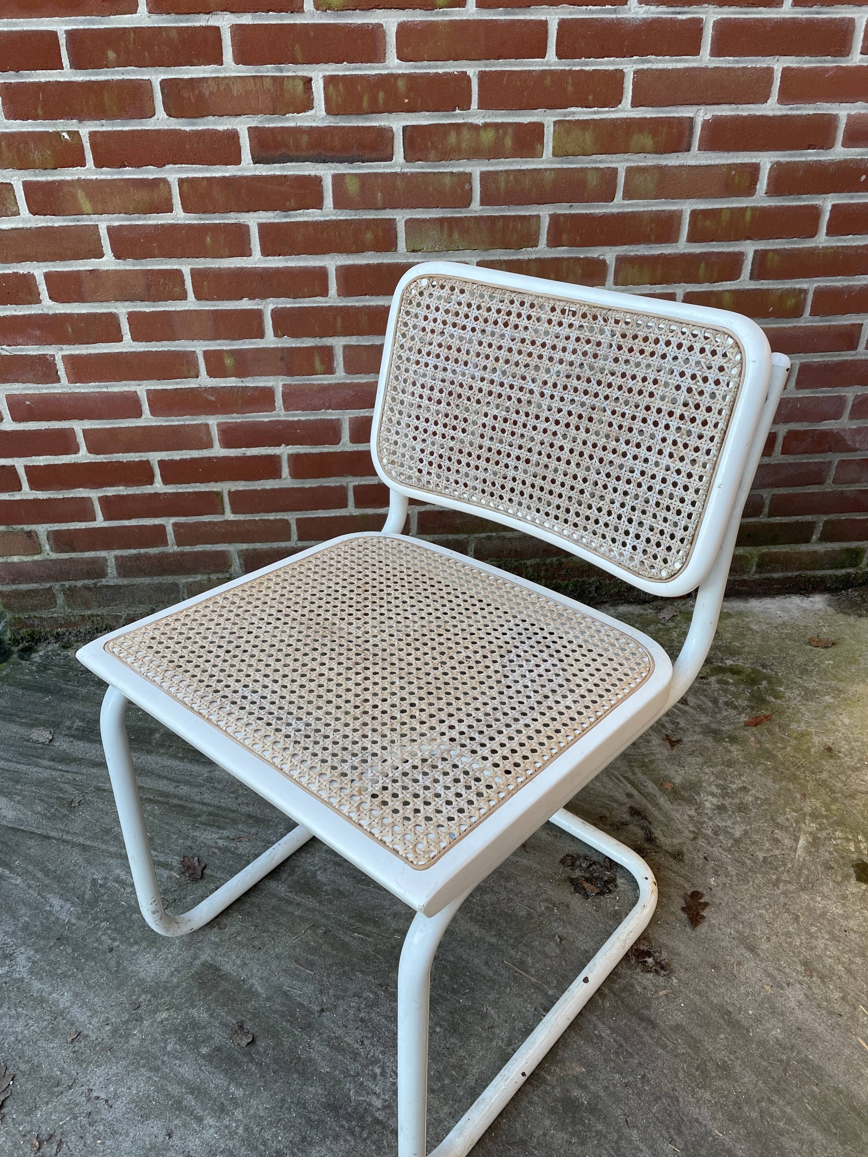 Cesca design chair b32 model white