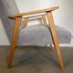 Fauteuil vintage retapissé en gris clair