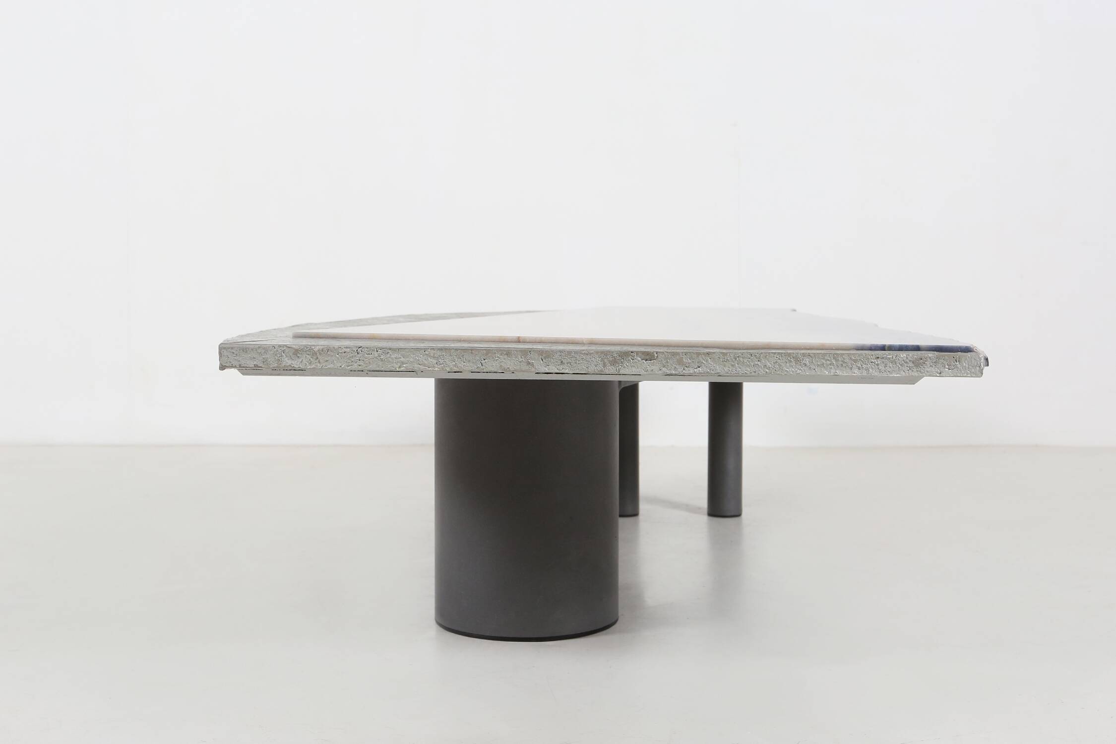 Sculptural Pia Manu coffee table in marble and stone, Belgium 1970s
