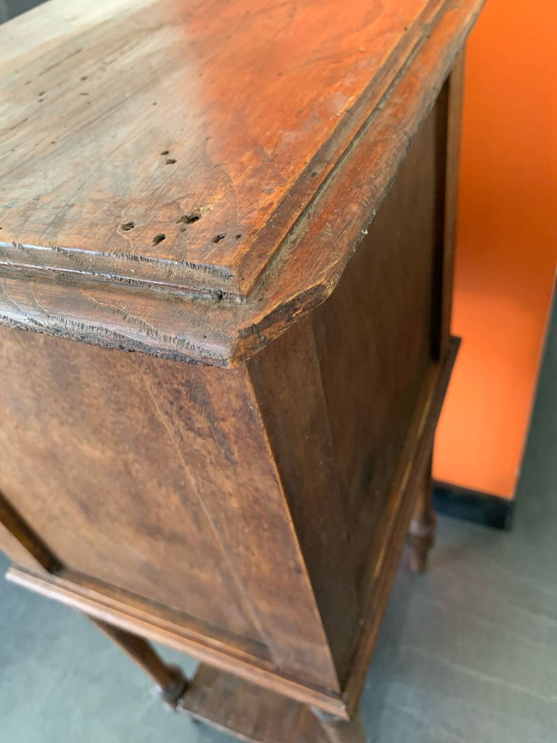 Occasional furniture