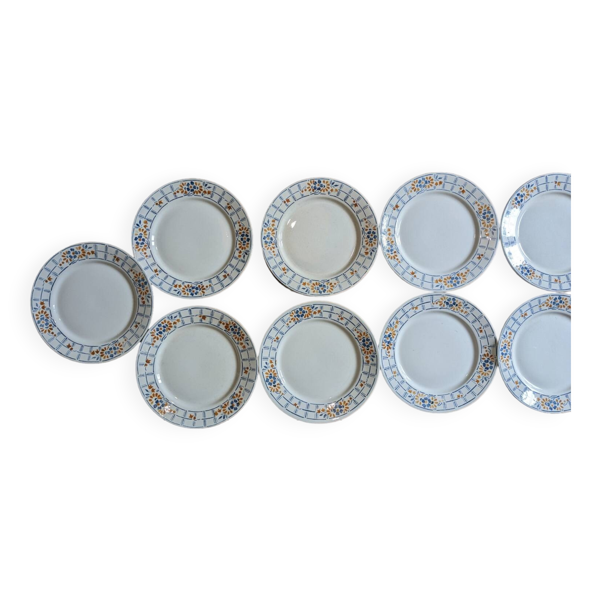 8 assiettes plates Badonviller Chaville