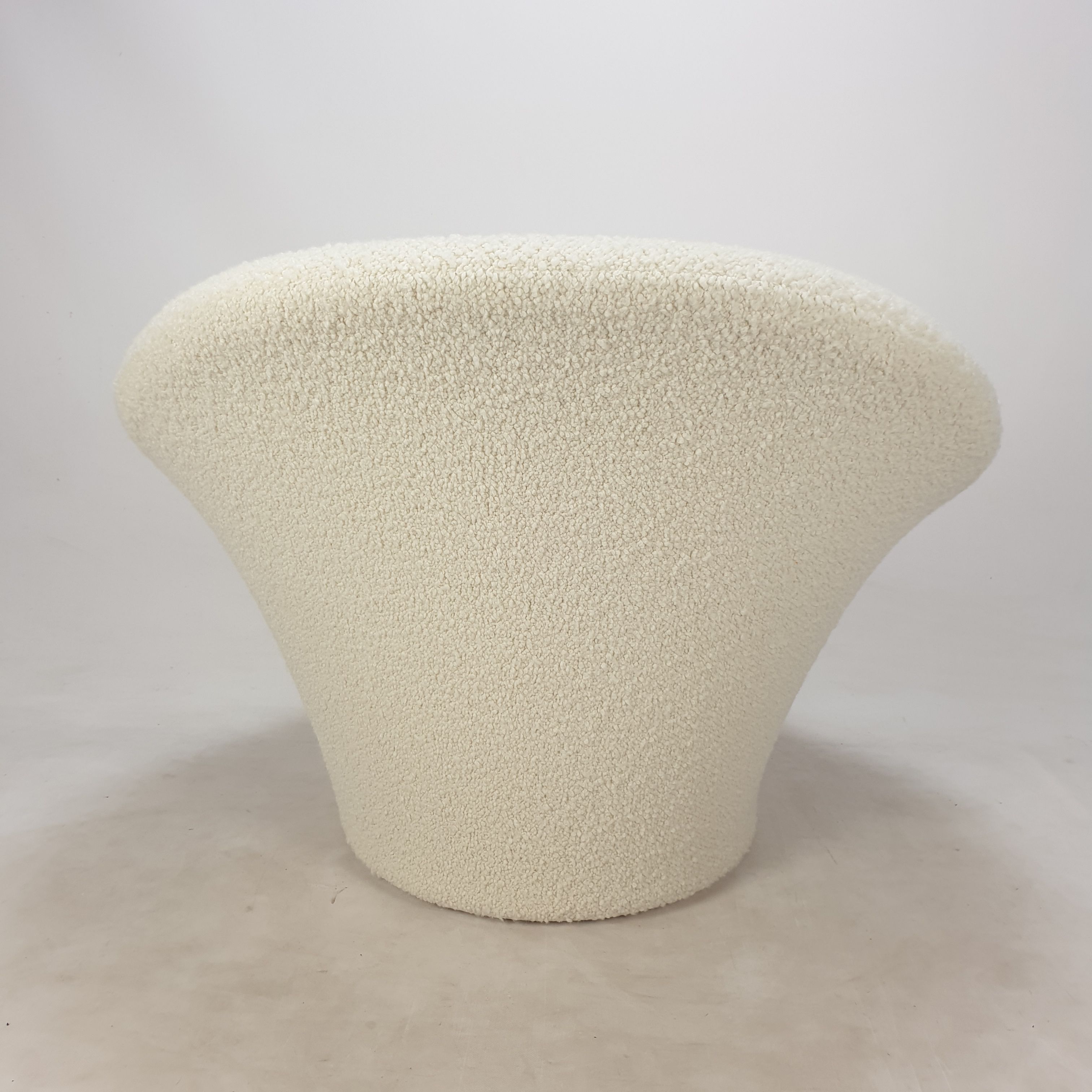"Big" Mushroom armchair and pouf by Pierre Paulin for Artifort, 1960