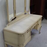 romantic louis XV hairdresser