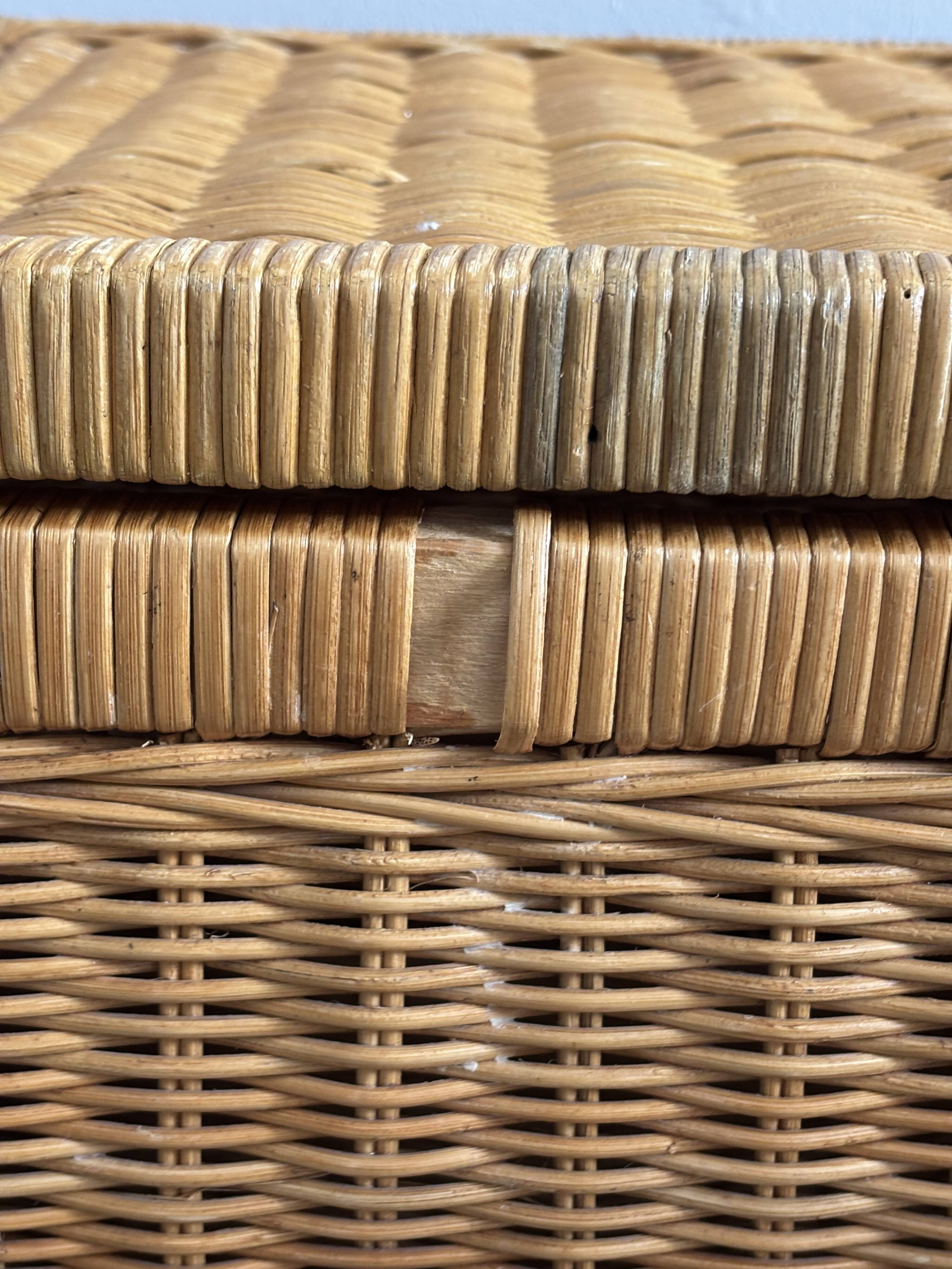 Rattan chest