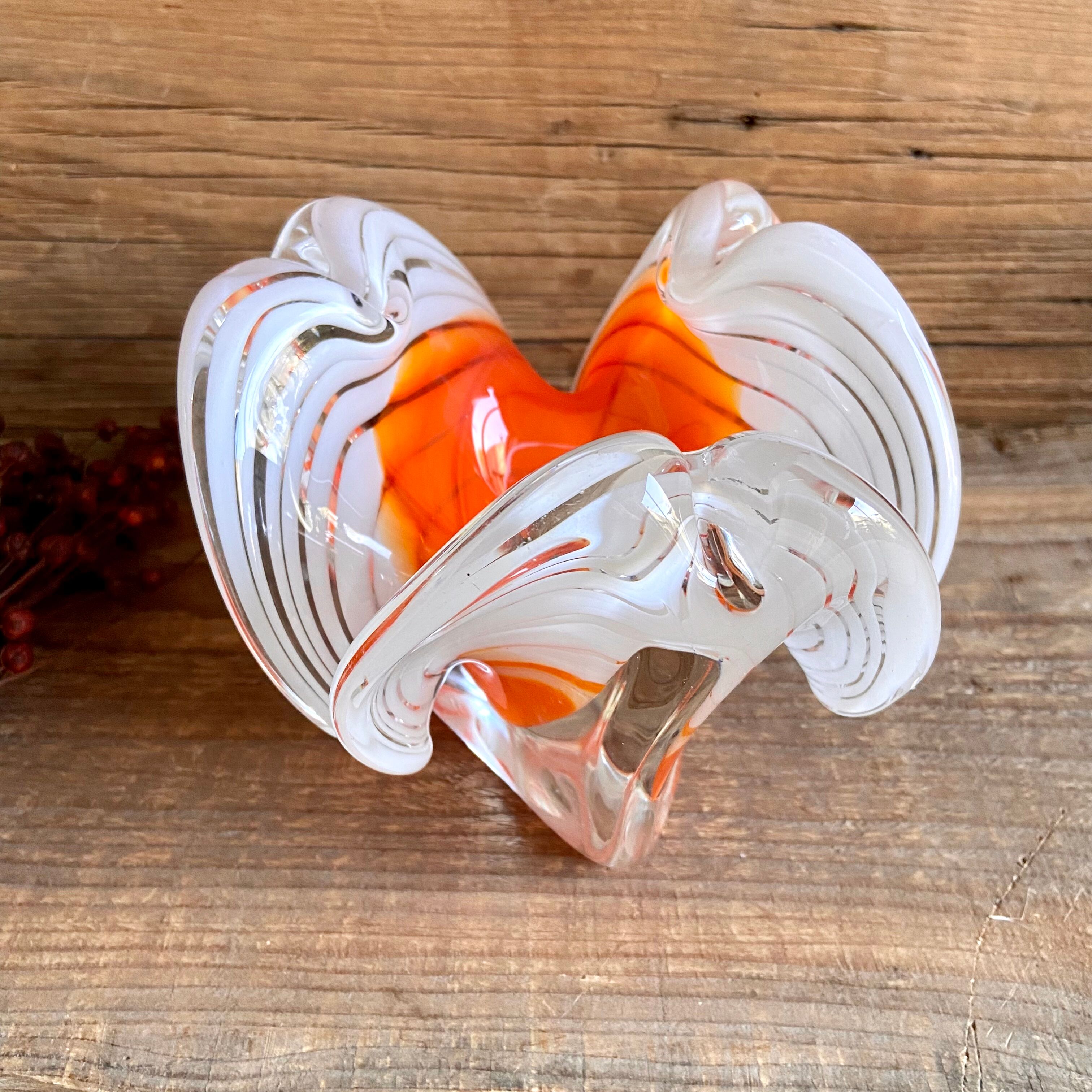 Empty vintage pocket in blown glass