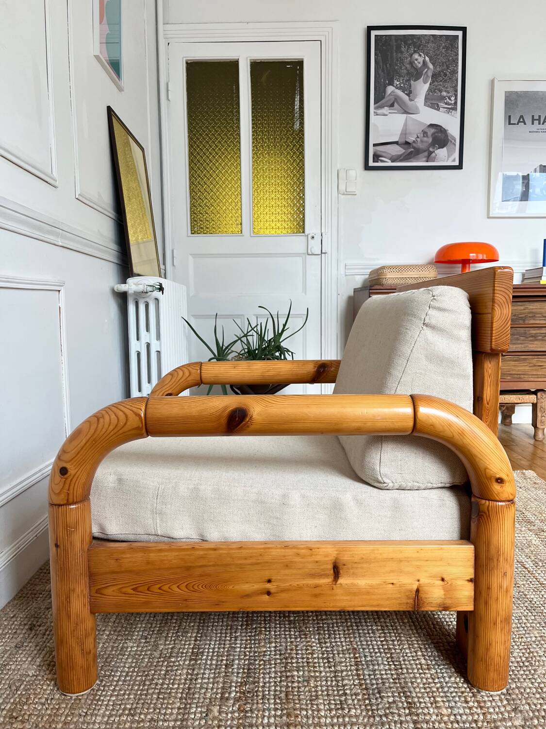 Fauteuil en pin massif esprit chalet