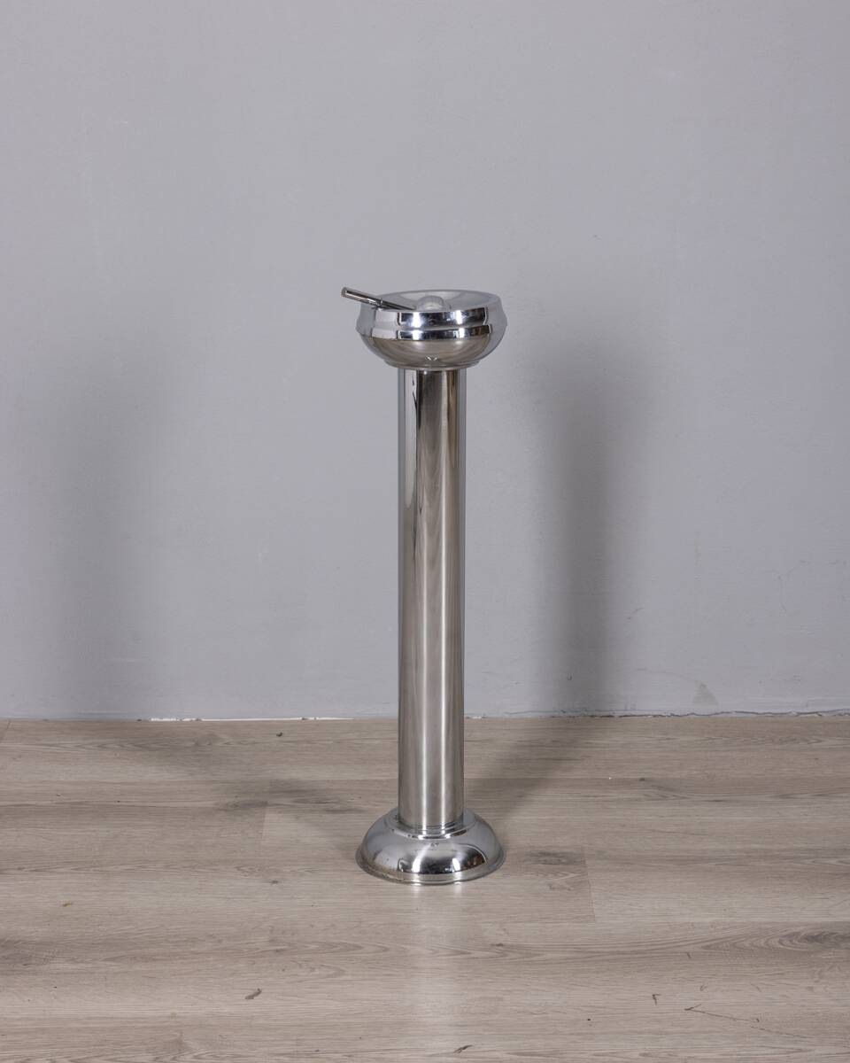 Vintage 1970s Italian-design chrome-plated metal floor ashtray