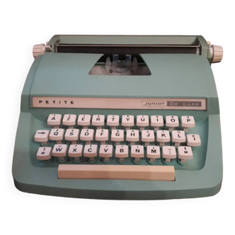 Children's typewriter