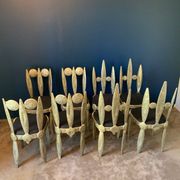 suite de huit chaises