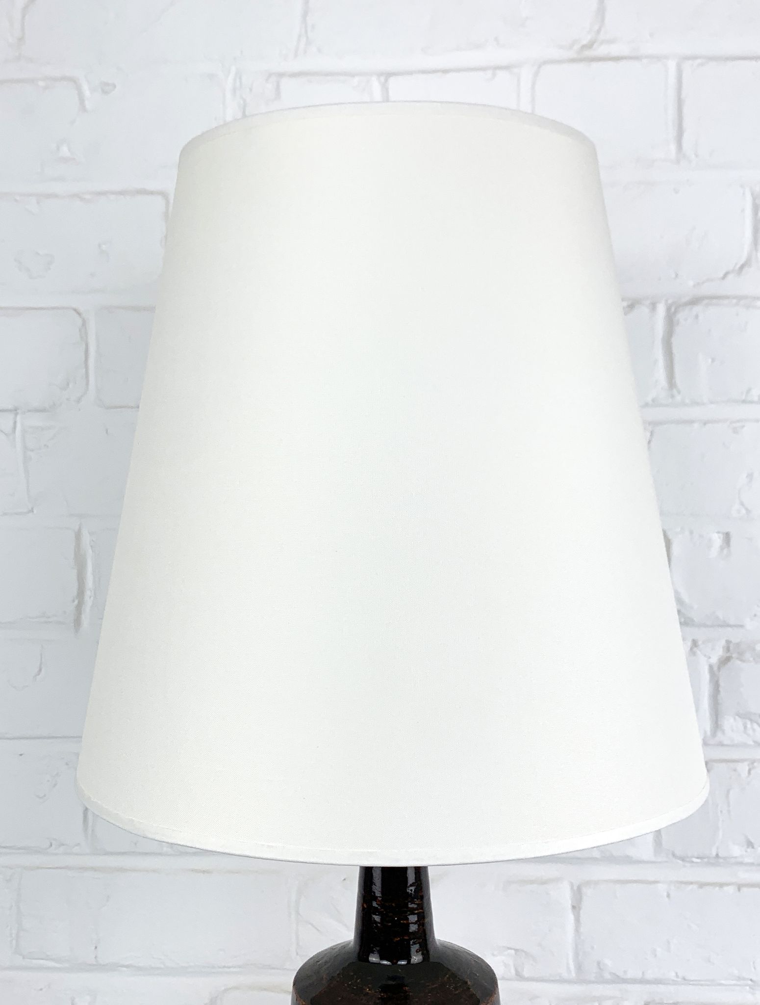 Ceramic table lamp, Per Linnemann-Schmidt for Palshus, Denmark, 1960