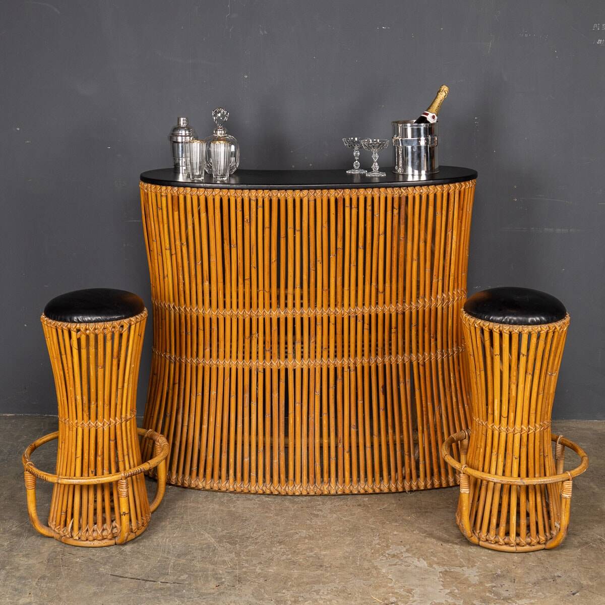 Striking 20thc italian standing bamboo dry bar & stools c.1960