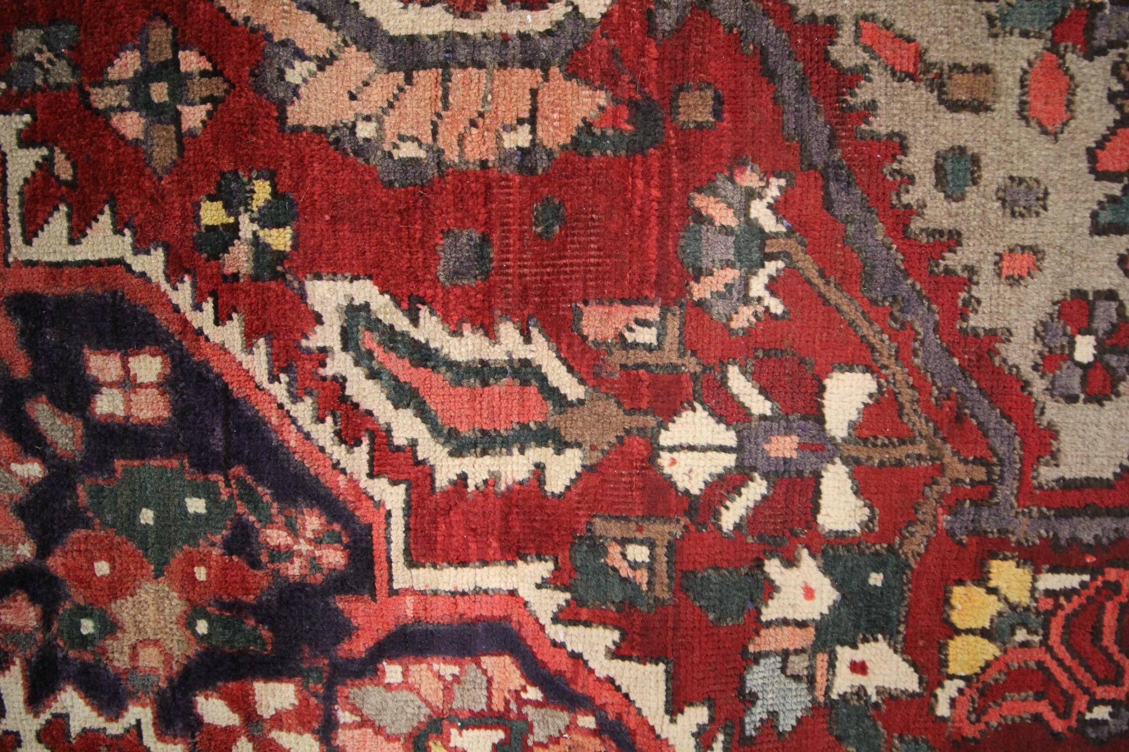 Tapis persan vintage en laine rouge tissée à la main - 211x306cm