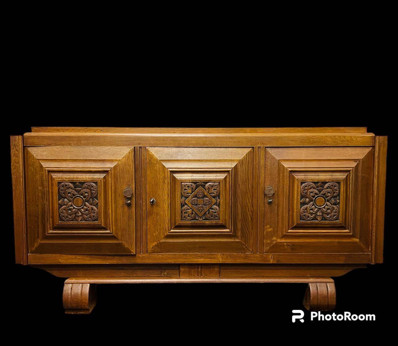 Sideboard, buffet from the 1940s.