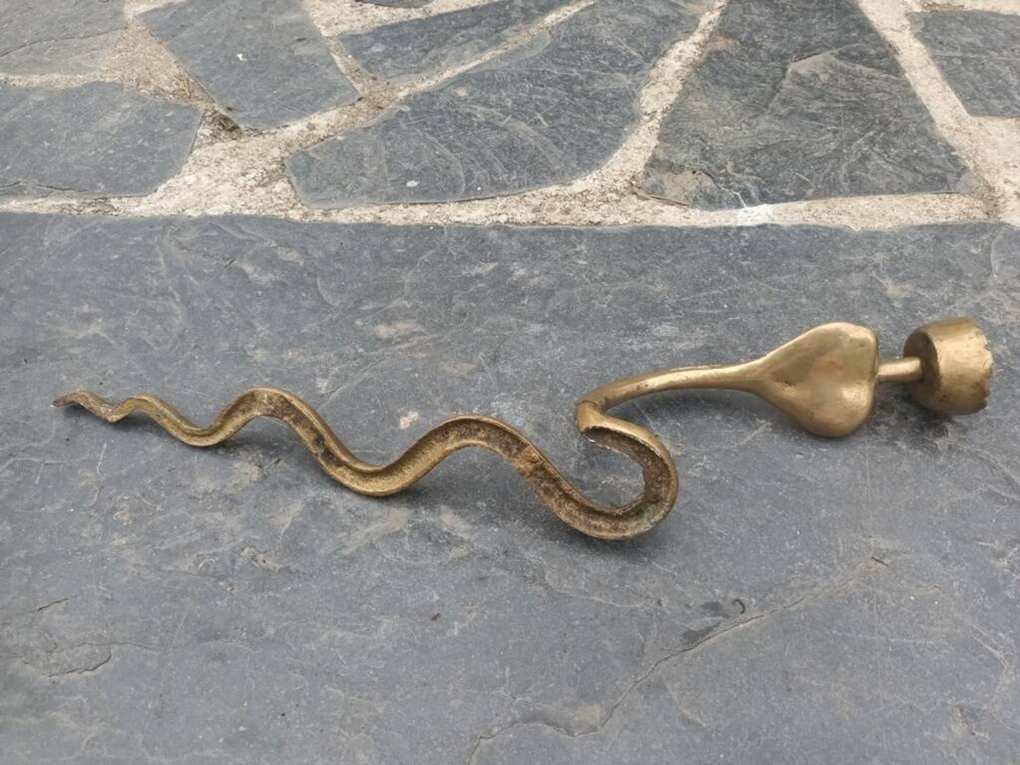 Bronze cobra candle holder wall sconce