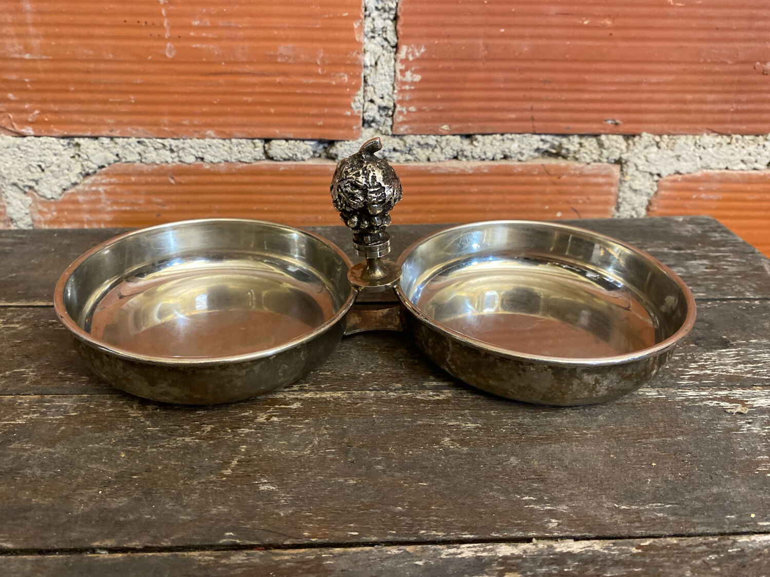 Vintage Double Silver-Plated Serving Dish Former Beggar