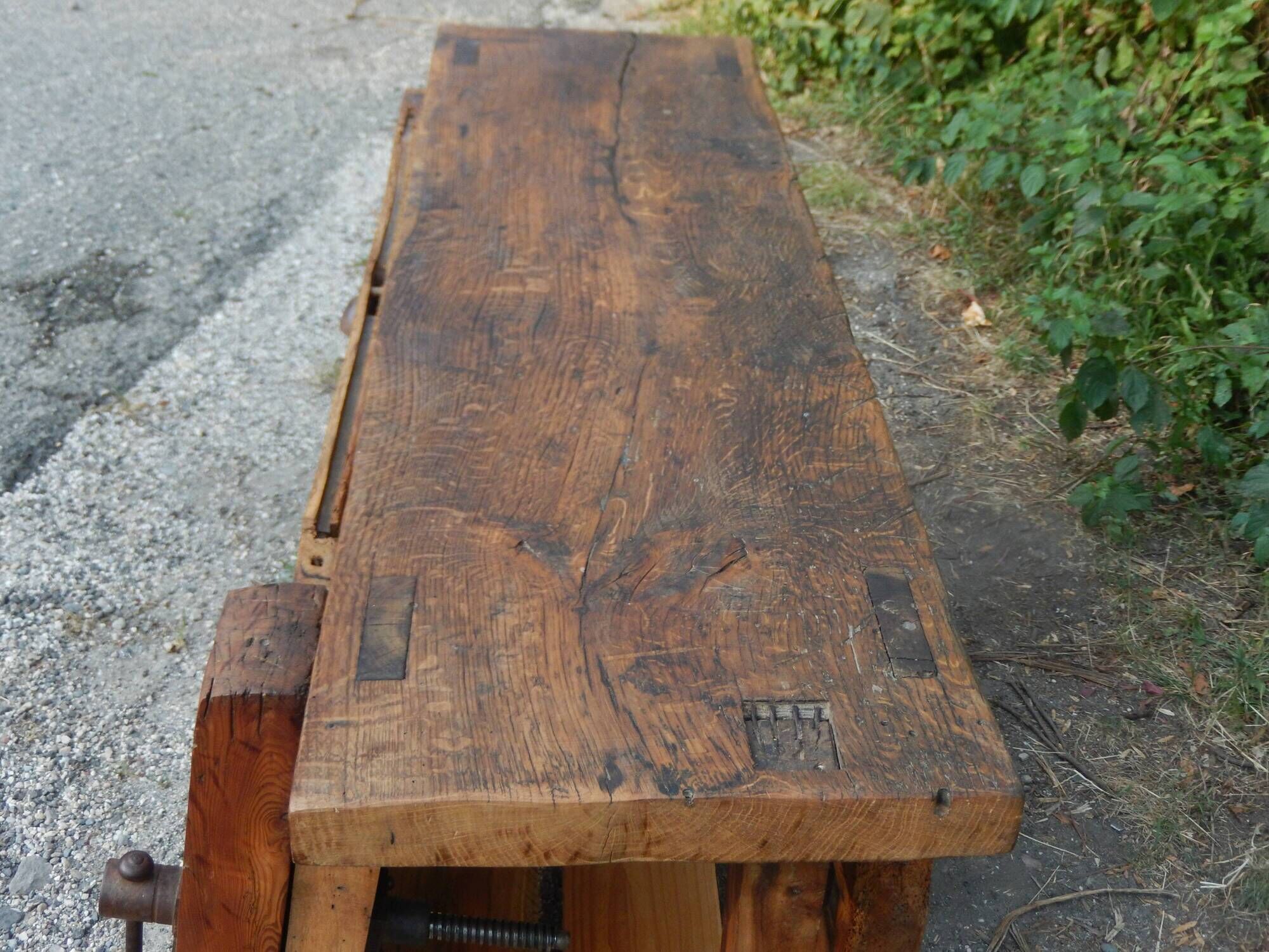 Superbe ancien établi de menuisier restauré en chêne - Meuble de métier