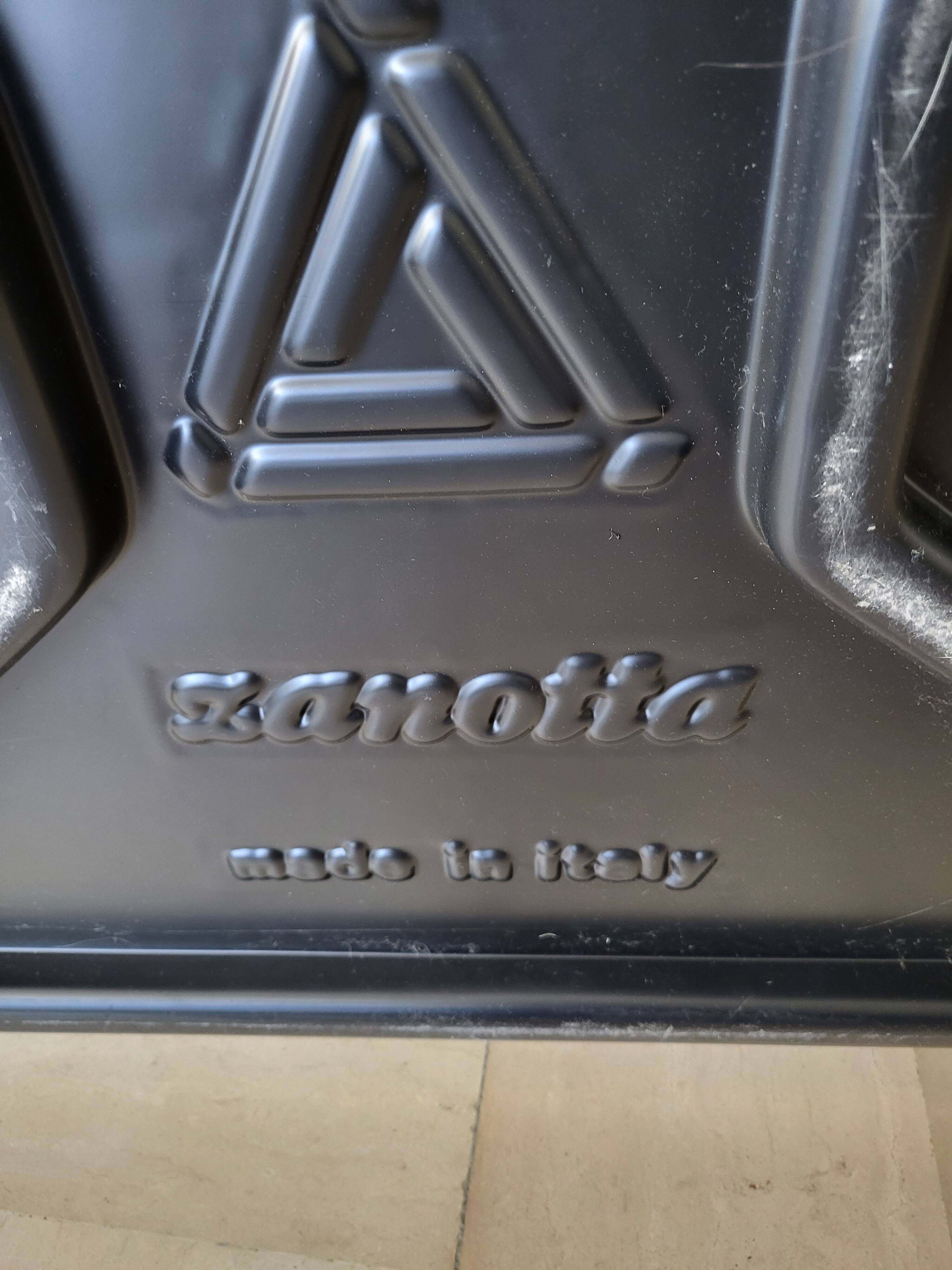 Zanotta armchair