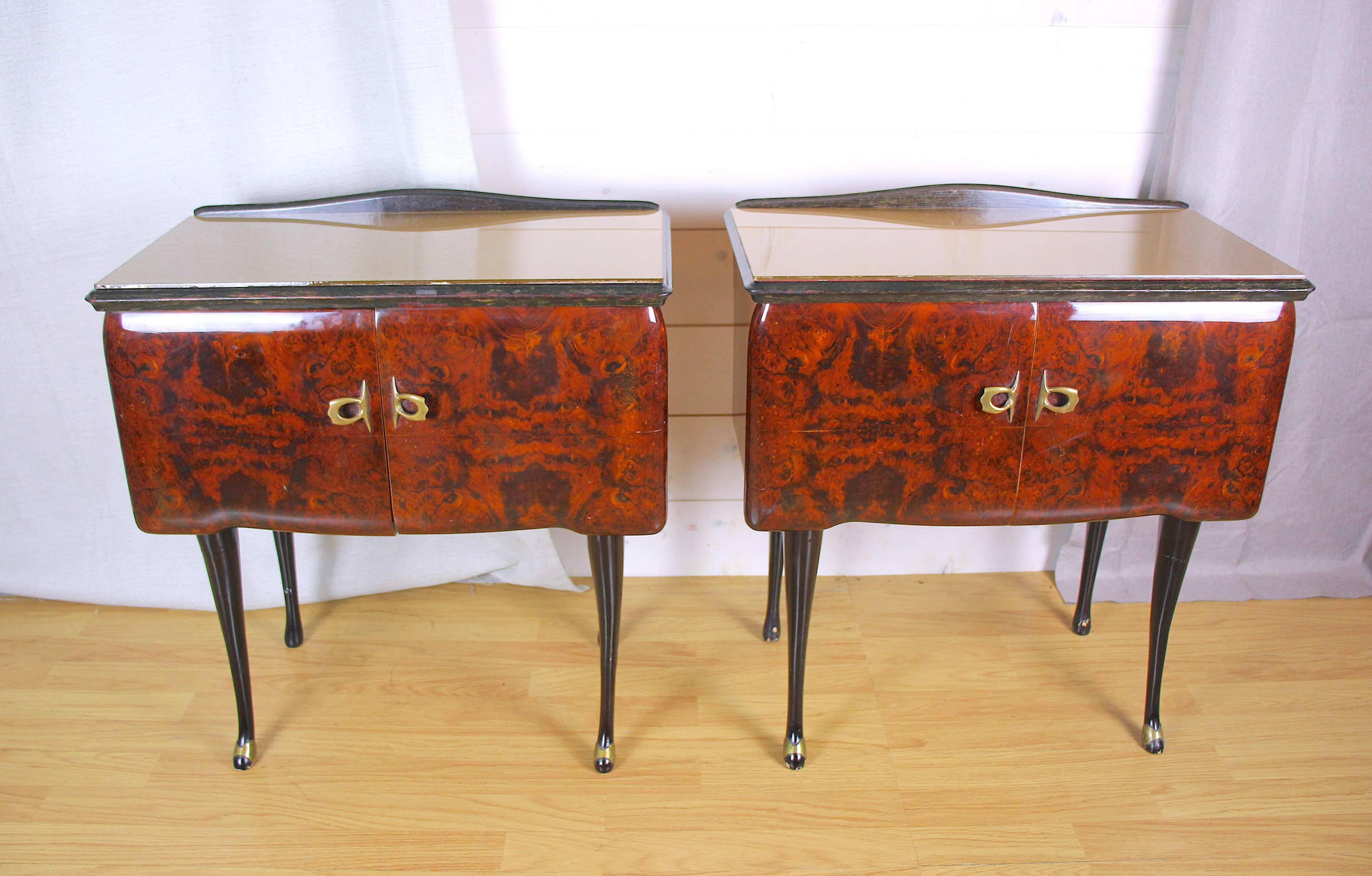 Pair of bedside tables, rosewood and burl walnut, Italy 1950