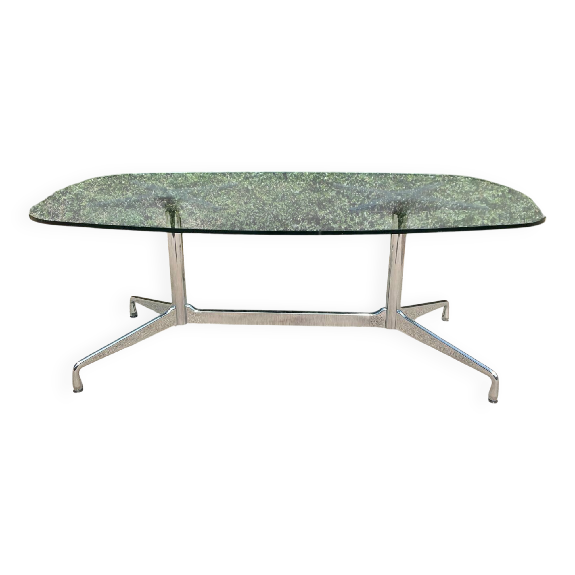 Charles Eames dining table for Vitra