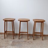 Set of 3 oak mid-century french bar stools Guillerme et Chambron