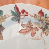 Flat porcelain plates from Lunéville KG ivy model