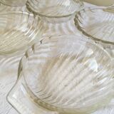 Set of 6 Pyrex glass bowls in the shape of a scallop shell