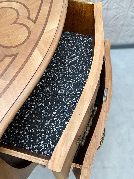 Ventrue Style Louis XV Commodity