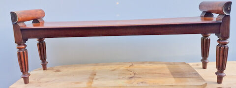 Oriental-style bench