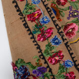 Turkish Aubusson Kilim Rug With Floral and Animal Pattern 100 x 167 cm