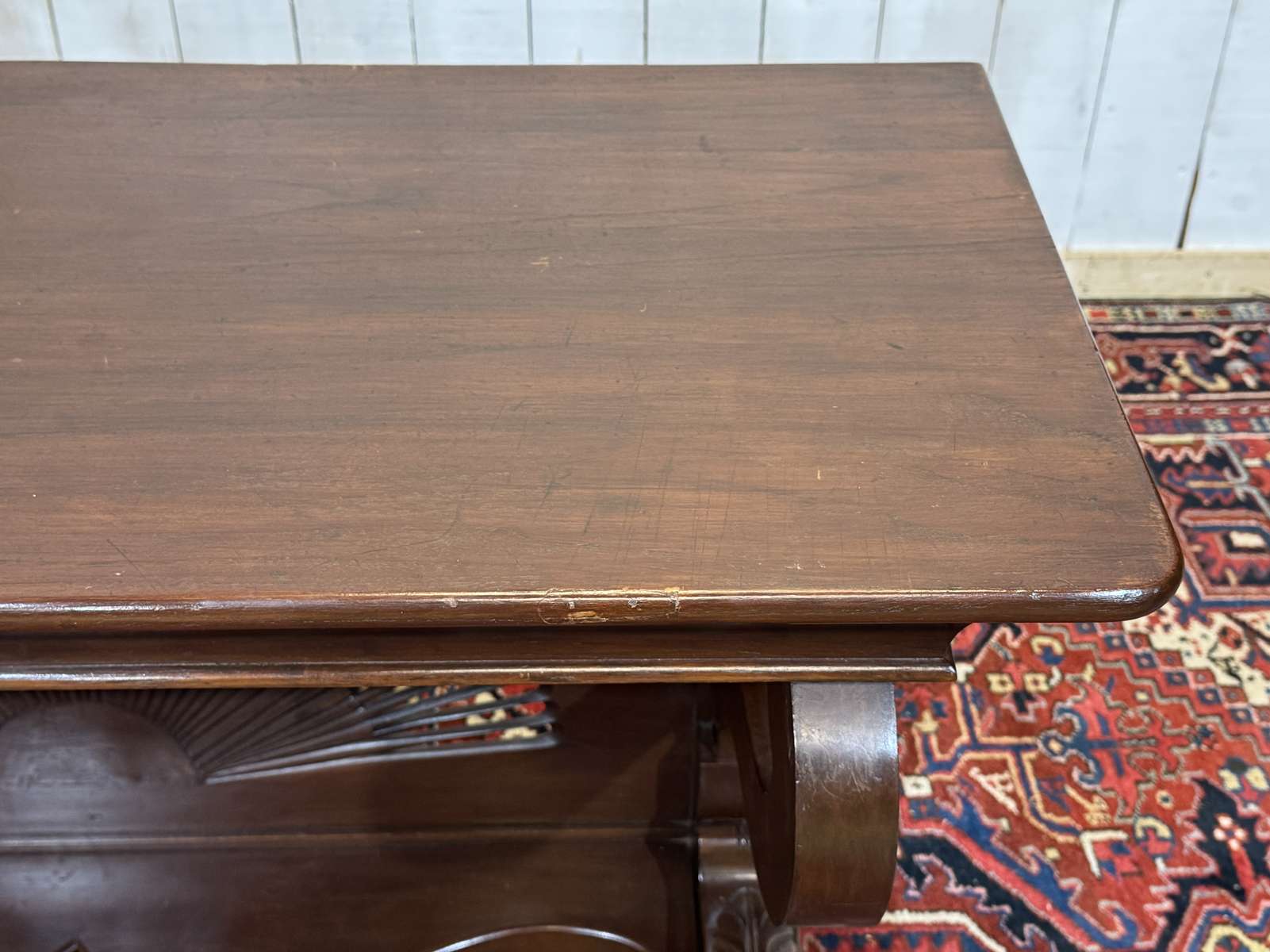Louis Philippe console in teak from the 1950s - Indonesian craftsmanship.
