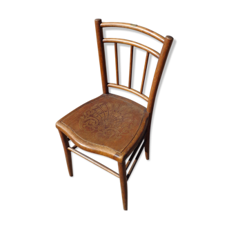 Bistro chair at the turn of the century