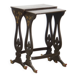 Ensemble de 2 tables